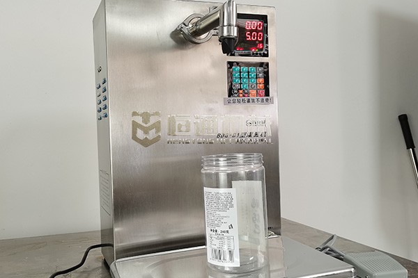 自吸定量灌装机